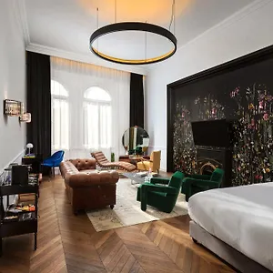 Collect - Adults Only 4*, Budapest Ungarn