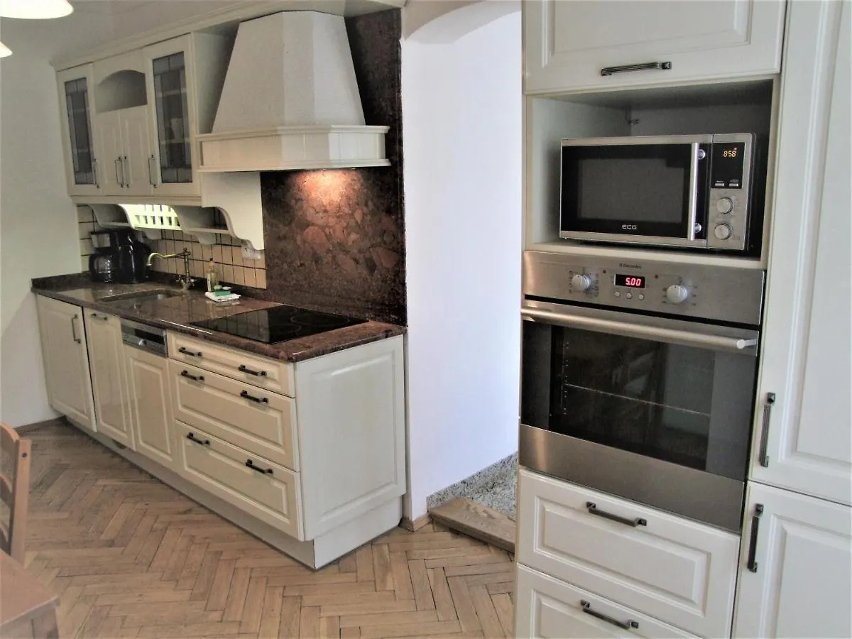 Charles Bridge Apartments Прага Чехия